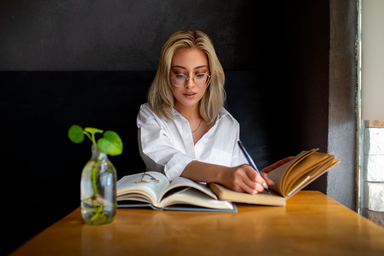 benefits-of-custom-book-design